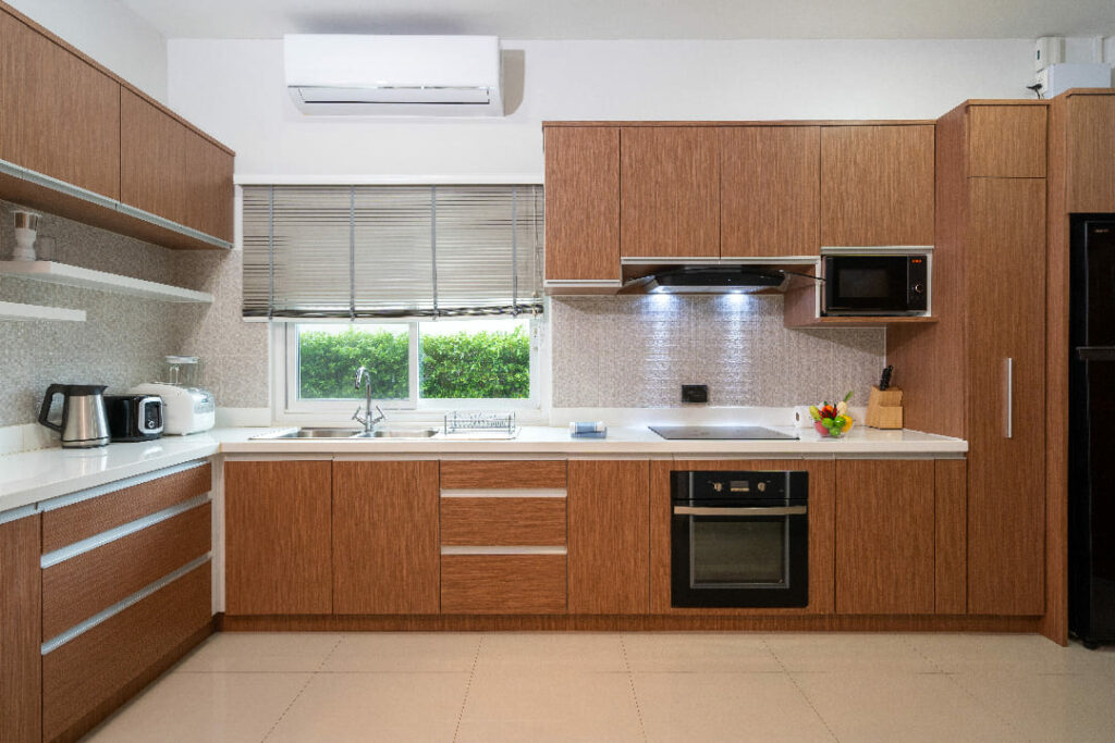 Mau Cari Bahan Kitchen Set Paling Bagus? Ini 6 Rekomendasinya!