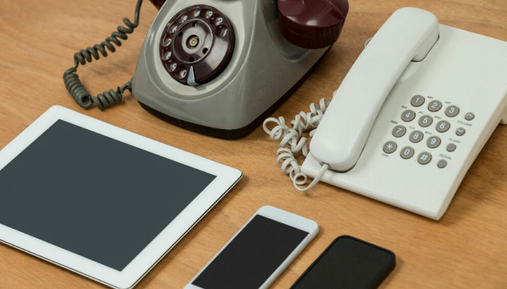 Kenali Jenis-jenis Pesawat Telepon dari 1876 hingga Kini: Lengkap!
