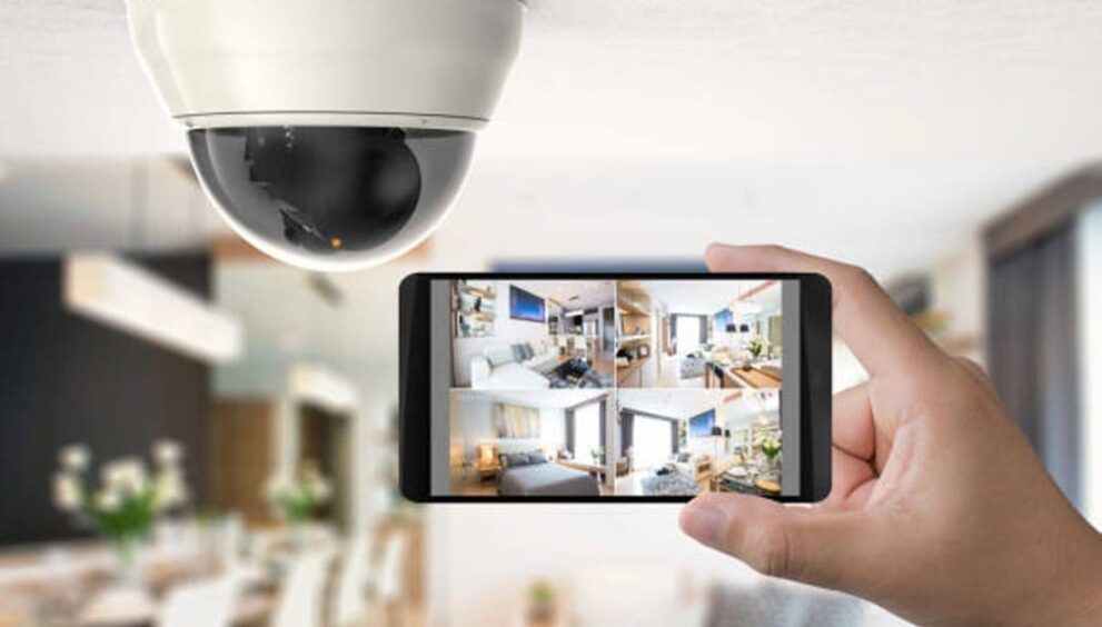 Begini Cara Menyambungkan CCTV ke HP: Android & iOS!