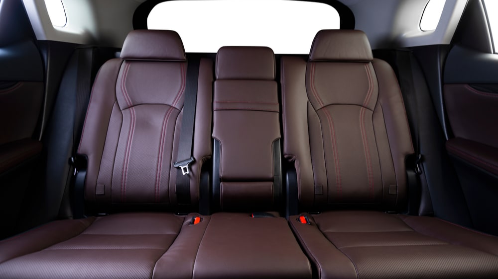 10 Warna Jok Mobil Bikin Tambah Mewah dan Elegan