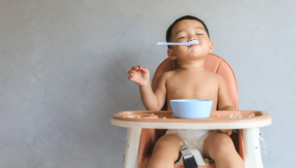 12 Kursi Makan Bayi Terbaik untuk Dipakai Si Kecil