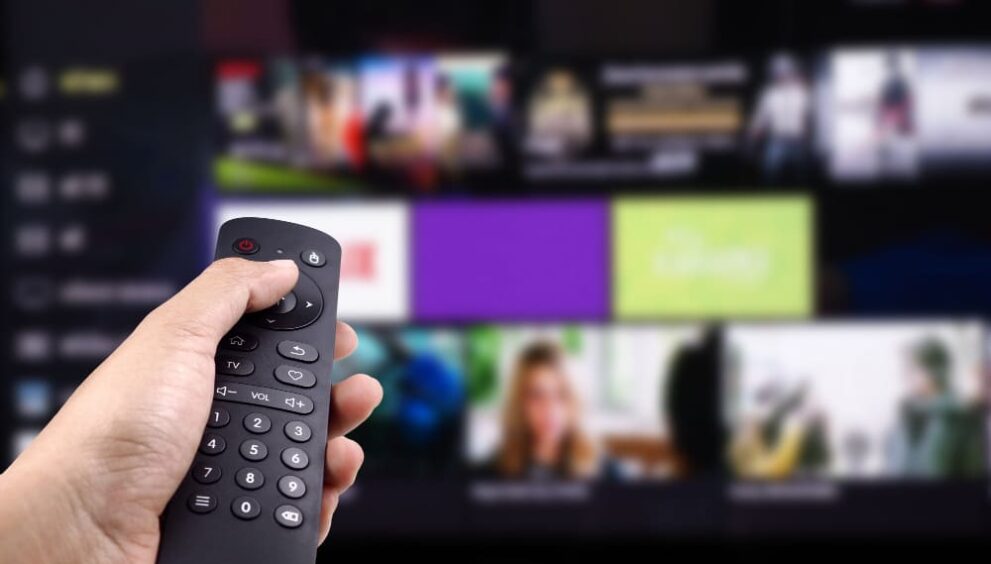 Google TV: Kelebihan, Kekurangan, dan Beda dari Android TV