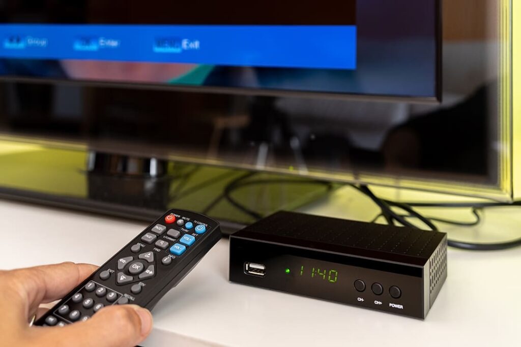 10 TV Box Android Terbaik 2023, Low Budget!
