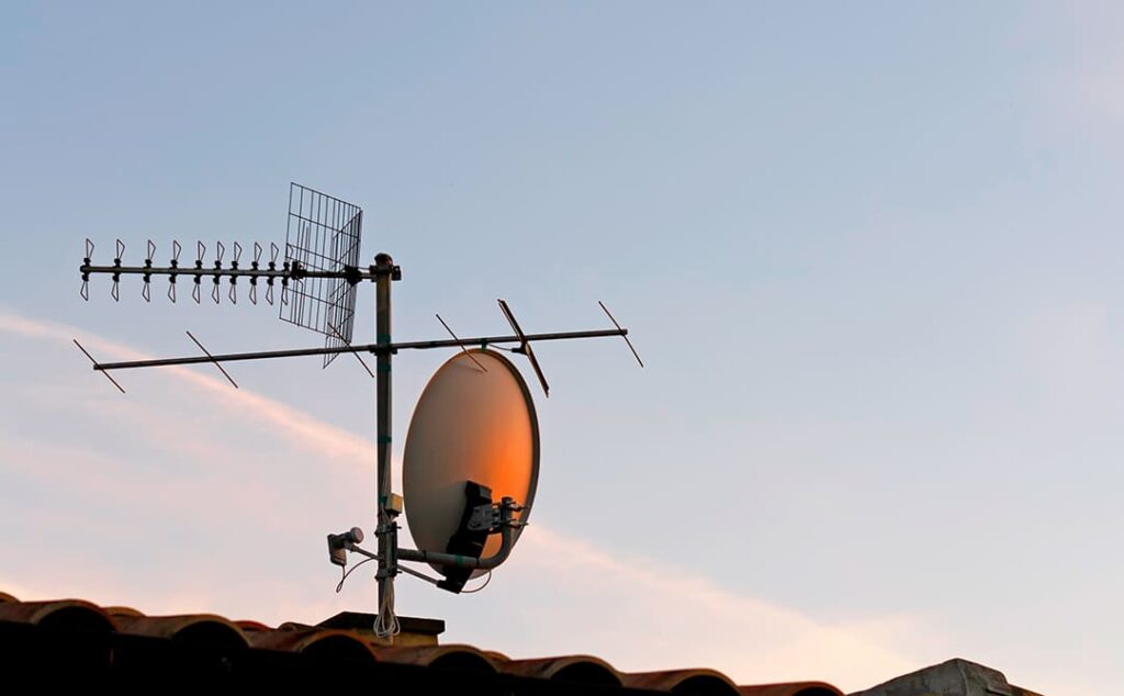 Daftar Frekuensi TV Digital Terbaru 2023