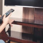 10 Rekomendasi Smart TV 43 Inch Terbaik 2023, Fitur Melimpah!